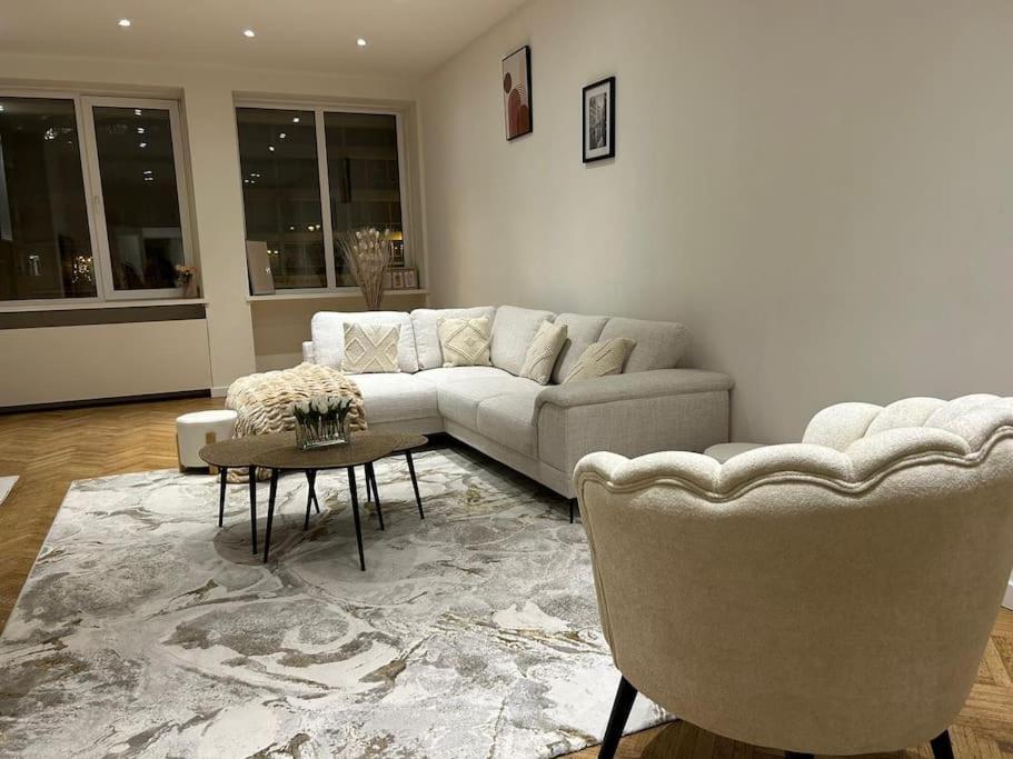 Bruxelles Centre - Ixelles - Avenue Louise - Chic Appart Екстер'єр фото